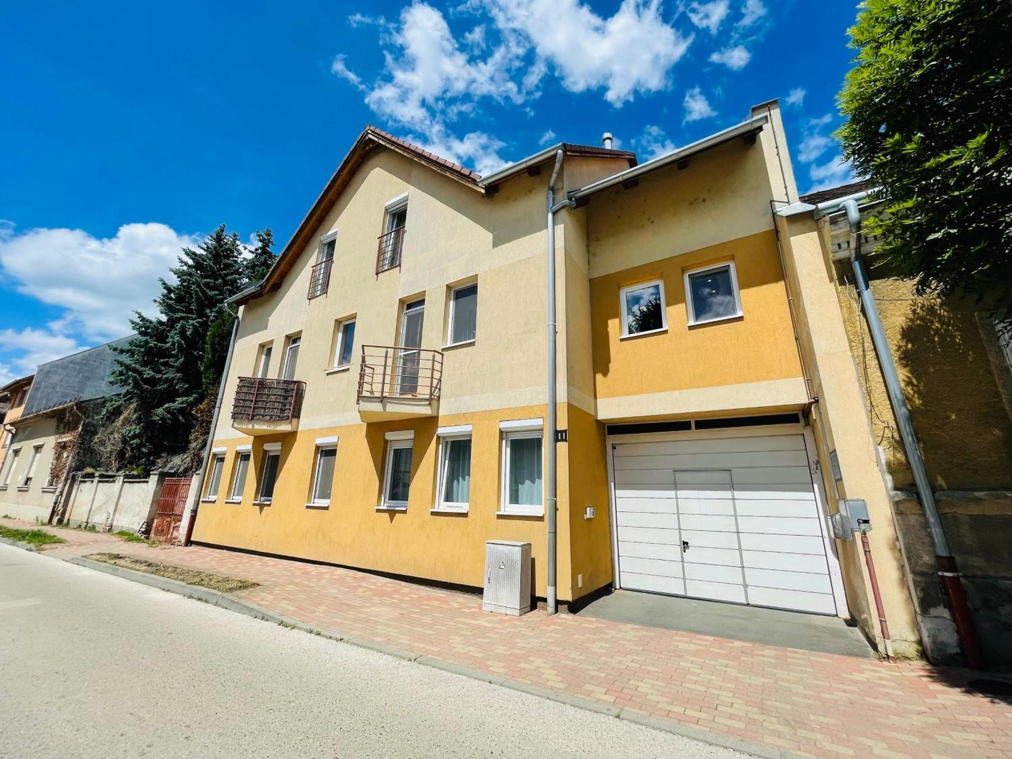 Gold Apartman Nagykanizsa Bagian luar foto